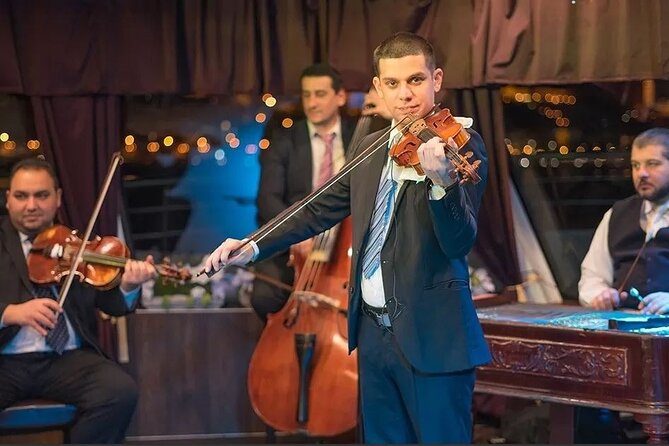 4 Course Dinner Cruise with Operetta, Folk Show and Welcome Drink - Where You Meet, What “Smart Casual” Looks Like, and Boarding Tips