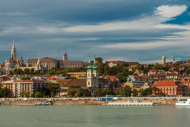 4 hours long private walking tour in Budapest - Fisherman’s Bastion and the Buda Castle viewpoints: where the photos make sense