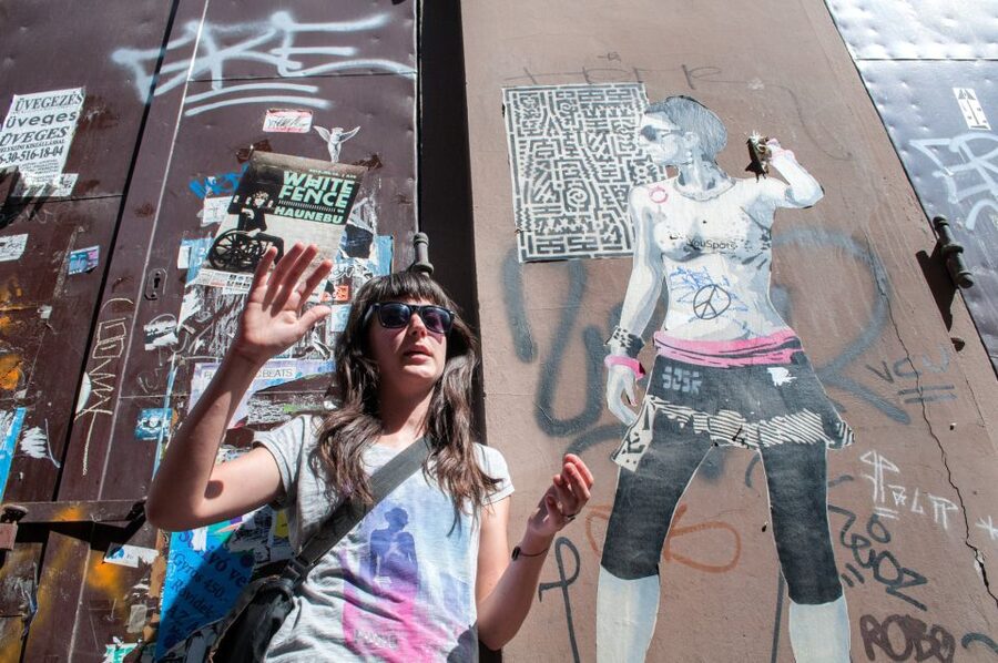Alternative Budapest Walking Tour - The Jewish district push, where alternative culture is supposed to start