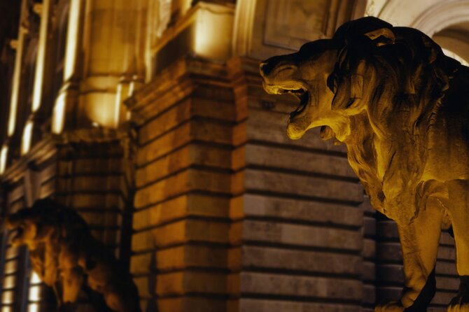 BloodThirsty Hungary - Castle District - Why This Castle District Night Walk Feels Different Than a Standard Tour