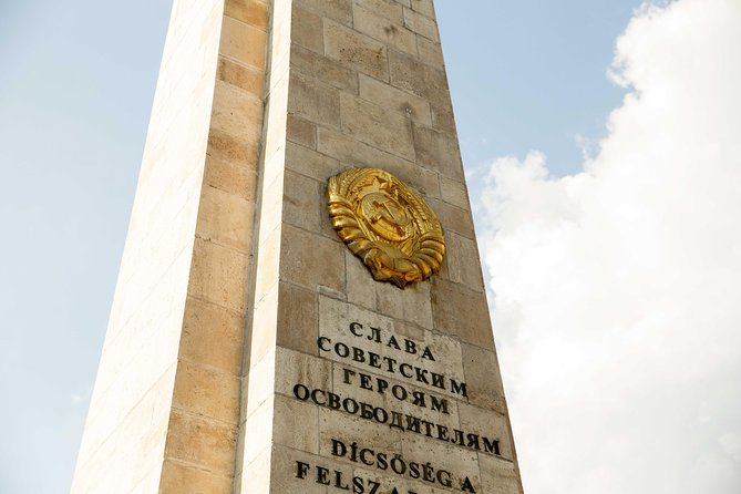 Born Under The Red Star - Communist tour with Coffee in a Retro Bar - St. Stephen’s Basilica: A pause for faith and royal identity (tickets not included)