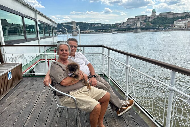 Bottomless Brunch and Cruise with Prosecco in Budapest - Prosecco, Tea, and Drink Limits, How to Plan Your Sips