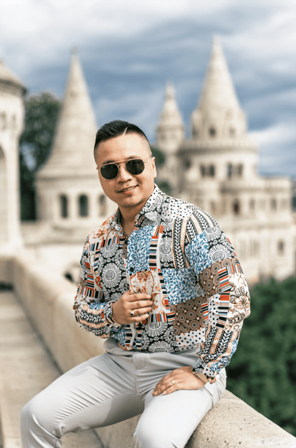 Buda Castle: Private photoshoot with a local guide - The Guide Factor: Why Bence’s Style Changes Everything