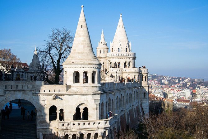 Buda Castle Walking Tour: A Kingdom of Many Nations - Stop 3: Sándor Palace and Hungary’s modern seat of power