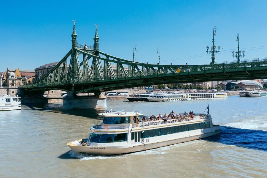 Budapest: 1-hour Sightseeing Danube River Cruise - Why this 1-hour Danube cruise is a smart Budapest first move