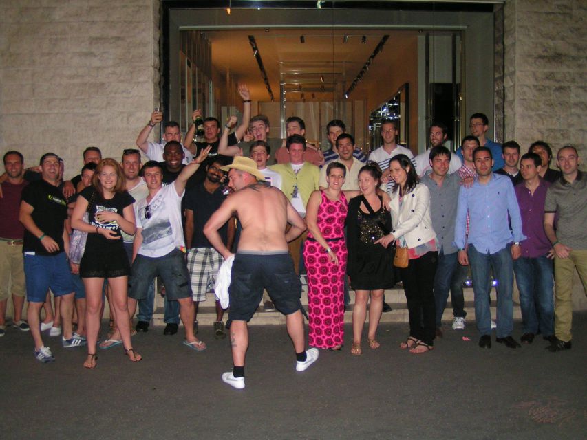Budapest: 5-Hour Pub Crawl through Ruin Bars - What the $23 price really buys you