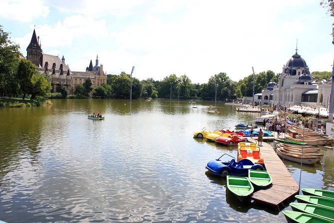Budapest All in One Small Group Walking Tour with Strudel Stop - Szechenyi Spa culture without the ticket pressure