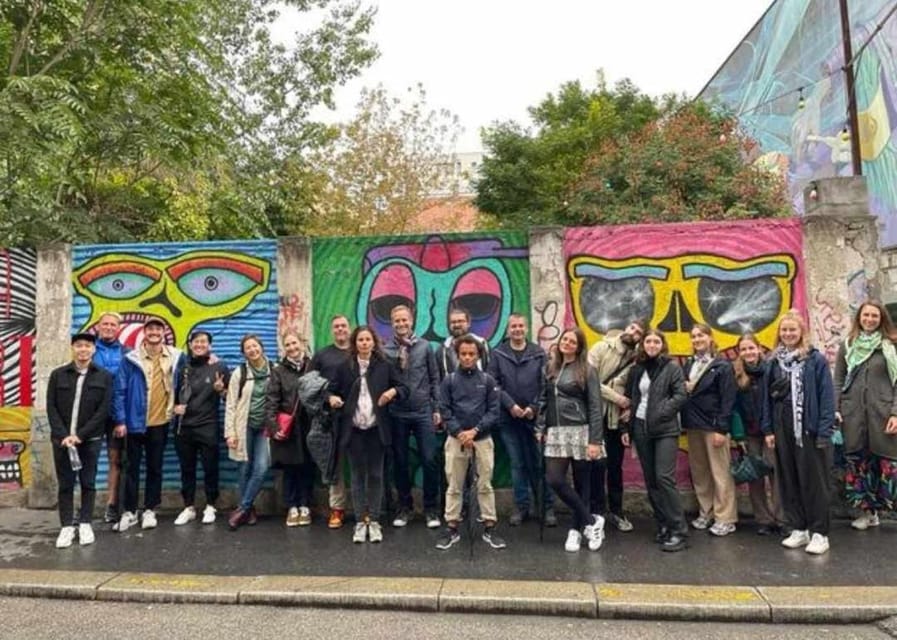 Budapest: Alternative Street Art & Jewish Tour - Modern-day Budapest: bars, live music tips, and where to eat