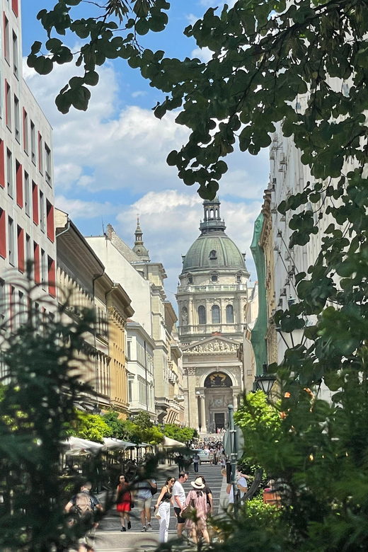 Budapest: Assist the Authorities Outdoor Escape Room Game - Should You Book Uncle Karl’s Missing Dog?