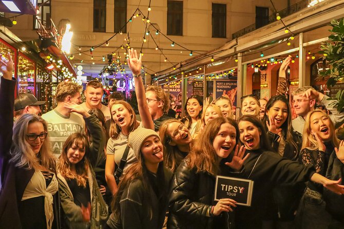 Budapest: Bar Crawl Tour with Drinks and Shots Included - Stop 2: Wesselényi utca 21 for Shot Concoctions