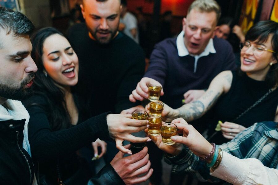 Budapest: Bar Crawl with a Local Guide - How the included drinks and fast track entry change the math
