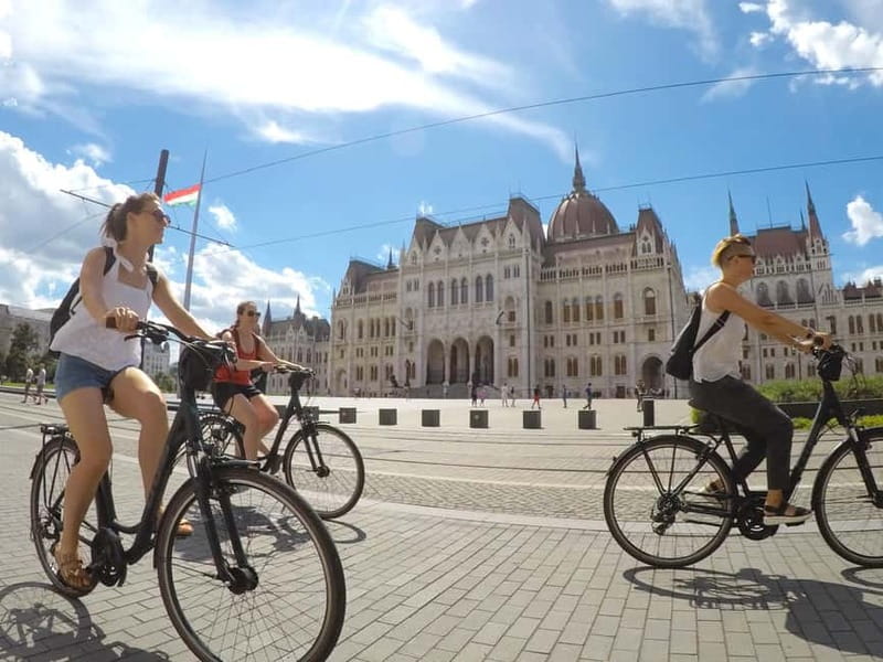 Budapest Bike Tour with a Hungarian Goulash - Key things that make this Budapest Bike Breeze tour worth your time
