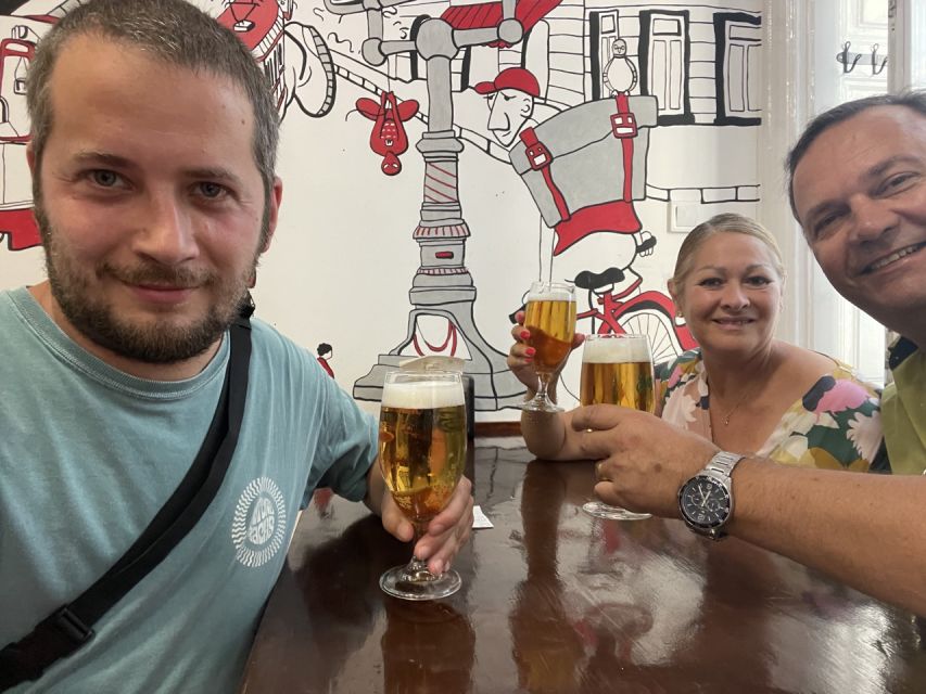 Budapest Bites: A street food adventure (5 dishes included) - Key things you will notice right away