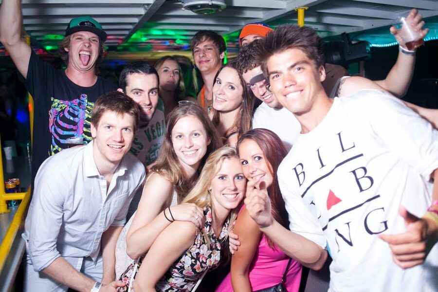Budapest: Boat Party with option of Unlimited Drinks - How the Onboard DJ Changes the Whole Feel