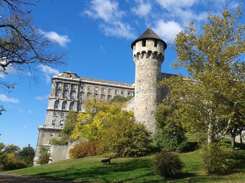 Budapest: Buda Castle Private Walking Tour - Duration and pacing: how 3 hours fits the Castle District