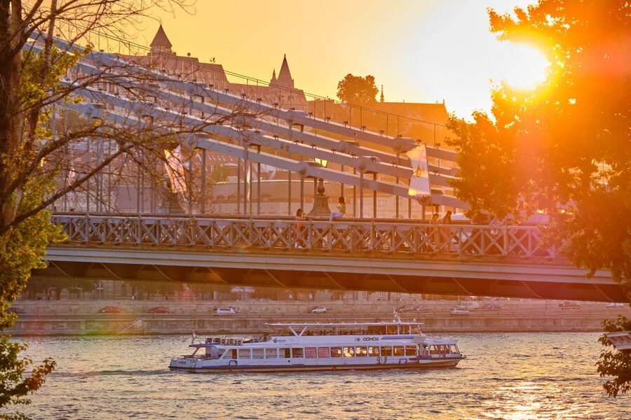 Budapest By Night Sightseeing Cruise - Who This Cruise Fits Best (and Who Might Want Another Option)