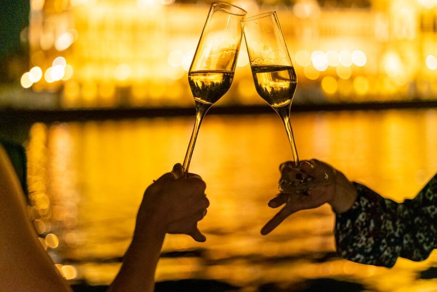 Budapest: Candlelit Dinner River Cruise with Live Music - Who This Cruise Fits Best in Budapest