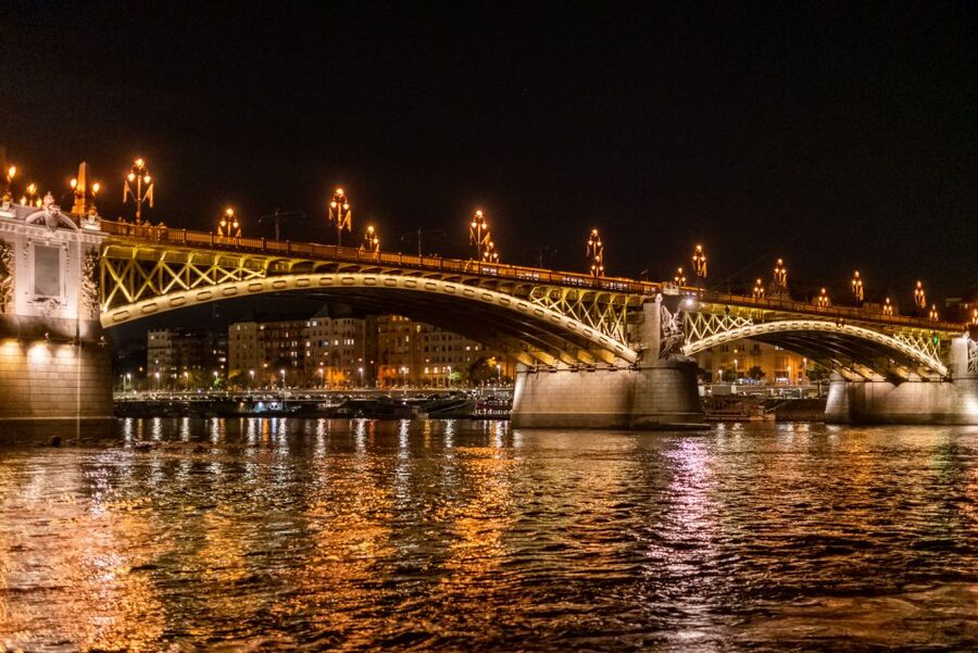 Budapest: Candlelit Dinner River Cruise with Live Music - The Cruise Route at Night: Parliament, Buda Castle, Bridges, and More