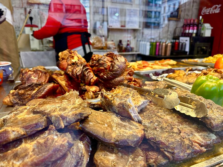Budapest: Christmas Market Guided Walking Tour with Tastings - Starting at the Hungarian State Opera House: A Central, Festive Launch