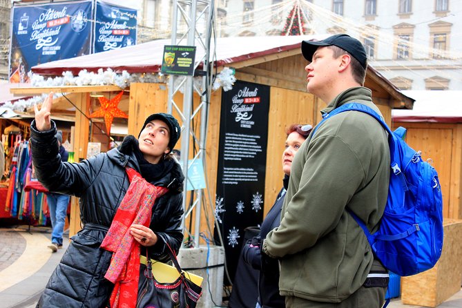 Budapest Christmas Walking Tour & Entry to St Stephen's Basilica - Budapest Advent and Christmas Fair: the market time that matters