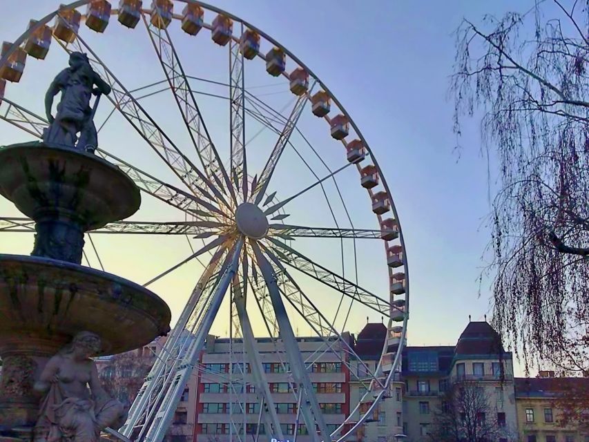 Budapest: City Discovery Tour - Gellért Hill: a quick photo stop that ties the river story together
