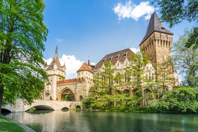 Budapest: City Park Self-Guided Walking Tour - How the Rewind app tour runs, and how to make it painless
