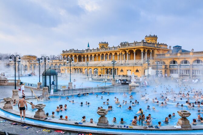 Budapest: City Park Self-Guided Walking Tour - Stop 3: Anonymus Szobor, a short pause with a payoff