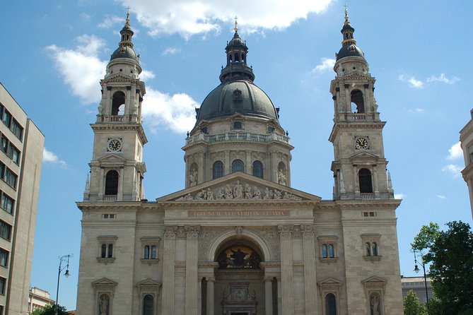 Budapest City Sightseeing Half-Day Tour - Parliament, Basilica, and Big Streets: Opera and St. Stephen’s Exteriors