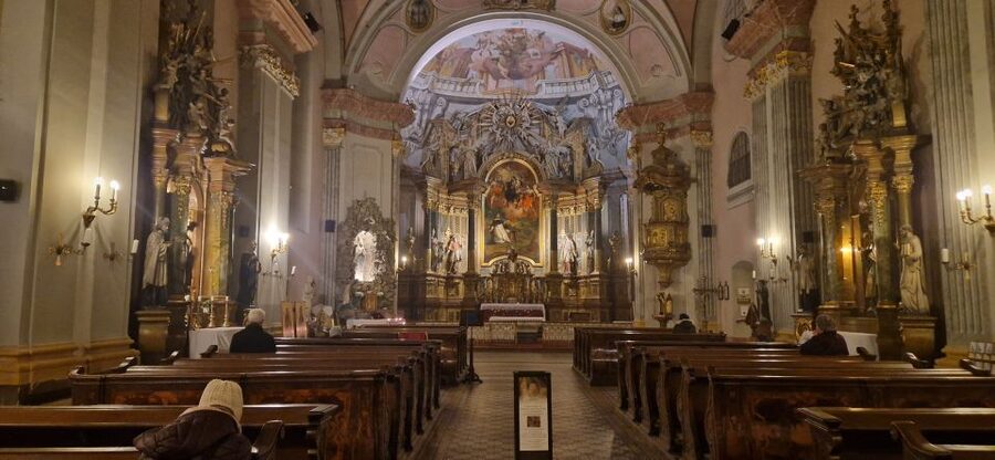 Budapest: Classical Music Concert in St. Michael's Church - St. Michael’s Church Makes This Concert More Than Background Music