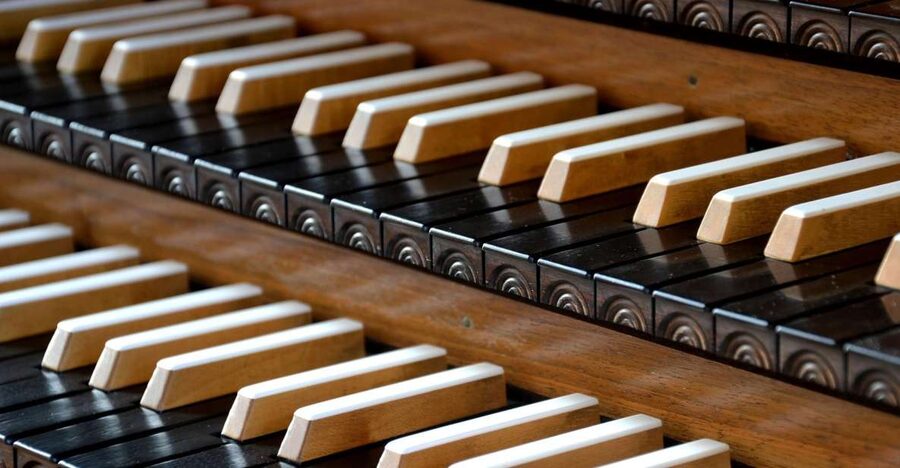 Budapest: Classical Music Concerts in Matthias Church - Getting there: finding Matthias Church without overthinking it
