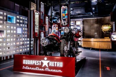 Communist History Tour with House of Terror Option
