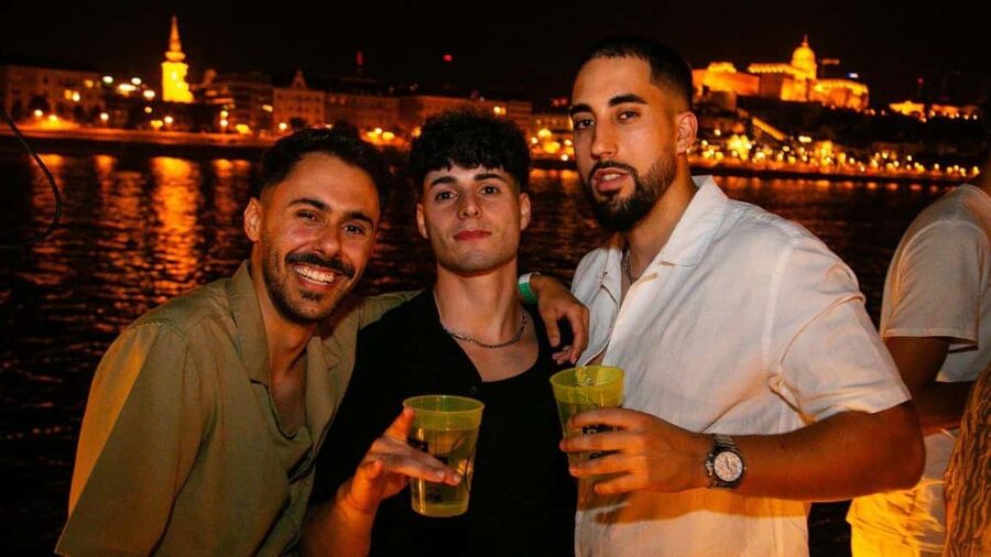 Budapest: Danube Beat Party Cruise with Drink Packages - Photo moments without the awkward posing