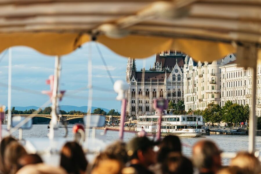 Budapest: Danube River City Lights Express Cruise - Why this Budapest Danube City Lights Cruise is such good value