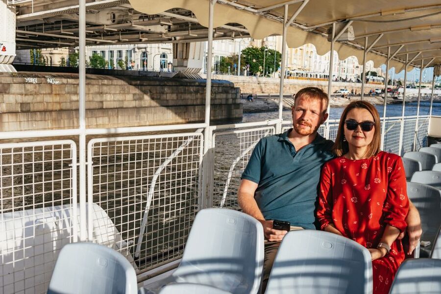 Budapest: Danube River City Lights Express Cruise - Gellért Hill and Buda Castle views, where the skyline does the talking