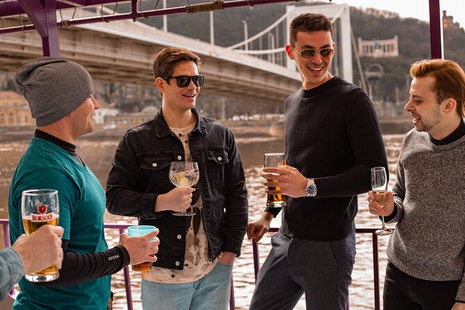 Budapest Danube Sightseeing Cruise with Unlimited Drinks - Photo Ops, Music Timing, and Why Deck Choice Matters