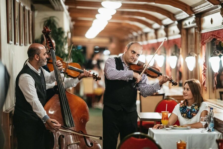 Budapest: Dinner Cruise with Live Music and Folk Dance Show - Price and value: what $93 buys you in real terms