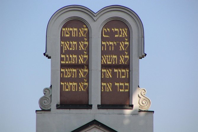 Budapest Dohany Synagogue & Hungarian Jewish Museum & free extras - Why the Dohány Street Synagogue complex hits so hard