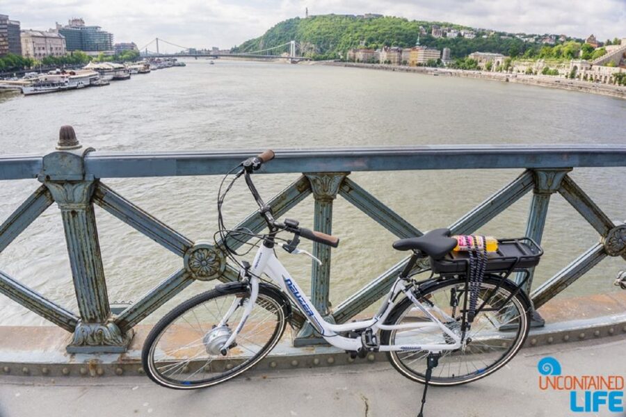 Budapest: E-Bike Guided Tour and Castle Hill - Down the Danube and across Elizabeth Bridge: Budapest’s “welcome mat”