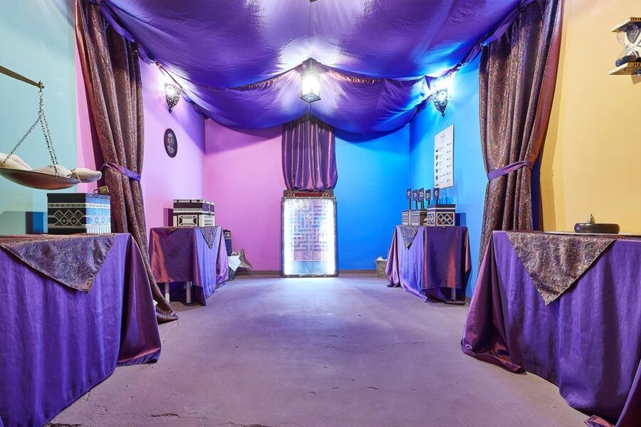 Budapest: Escape Room game - Egyptian Adventure - Where the Egyptian Adventure happens: Scavenger Escape in central Budapest