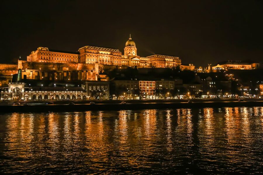 Budapest: Evening Cruise including Drinks and Live Music - Price and Value: Why $24 Can Feel Like a Steal (or Not)