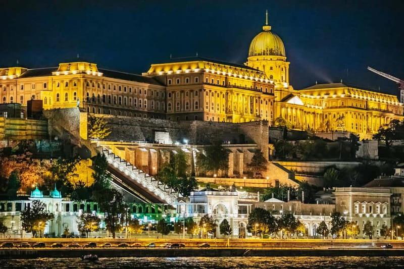 Budapest: Evening Cruise with 4-Course Dinner - Why this Danube dinner cruise feels like the right kind of Budapest night