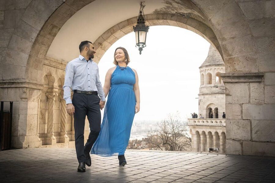 Budapest: Fast Private Photoshoot at Fisherman's Bastion - What the editing process actually delivers in the real world