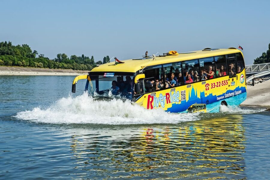 Budapest: Floating Bus Tour by Land and Water - Quick hits before you go