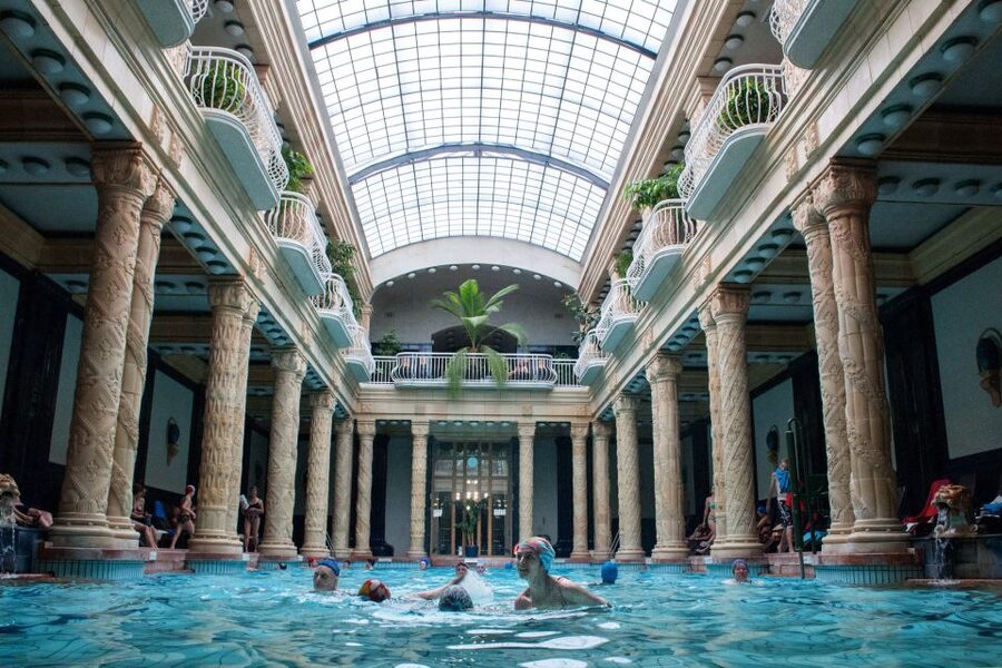 Budapest: Full-Day Gellért Spa Ticket - Outdoor Thermal Time, Closed Areas, and Choosing the Right Moment