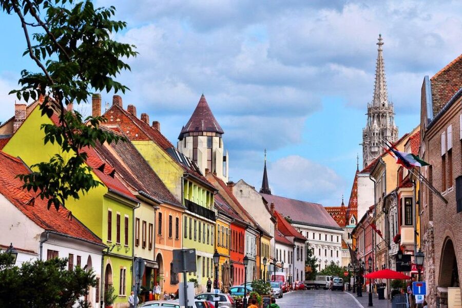 Budapest Full Day Tour - Three UNESCO World Heritage sites in a single 6-hour walk