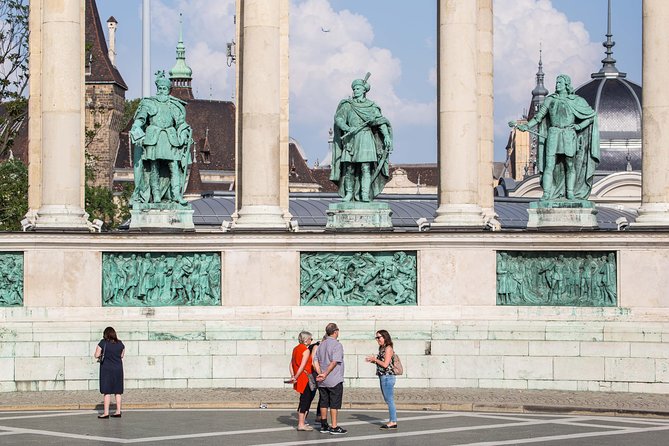 Budapest Grand Walk - Pest power corridors: Andrassy Avenue, Opera House, and 1956 street stories