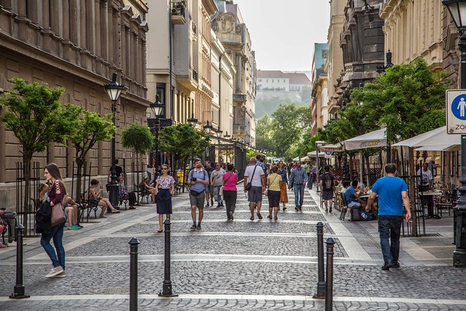Budapest Grand Walk - The M1 metro ride and coffee break that make the walk easier