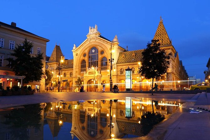 Budapest Great Market Hall Chef‑Led Private Tasting Tour - The two-hour tasting route at a humane pace