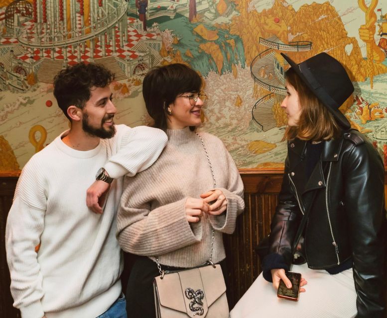 Budapest: Guided Bar Crawl Walking Tour - The walking bar-crawl format, and why it fits Budapest