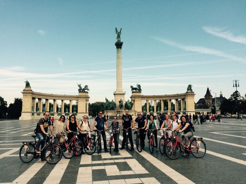 Budapest: Guided Bike Tour Plus - Meeting Point and the Start at Semmelweis Street